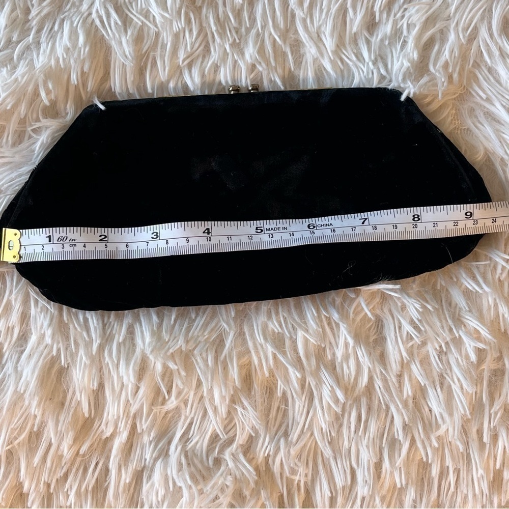 Vintage SAKS FIFTH AVENUE Black Velvet Culch Gold Metal Rhinestones Bag Purse - Picture 4 of 10